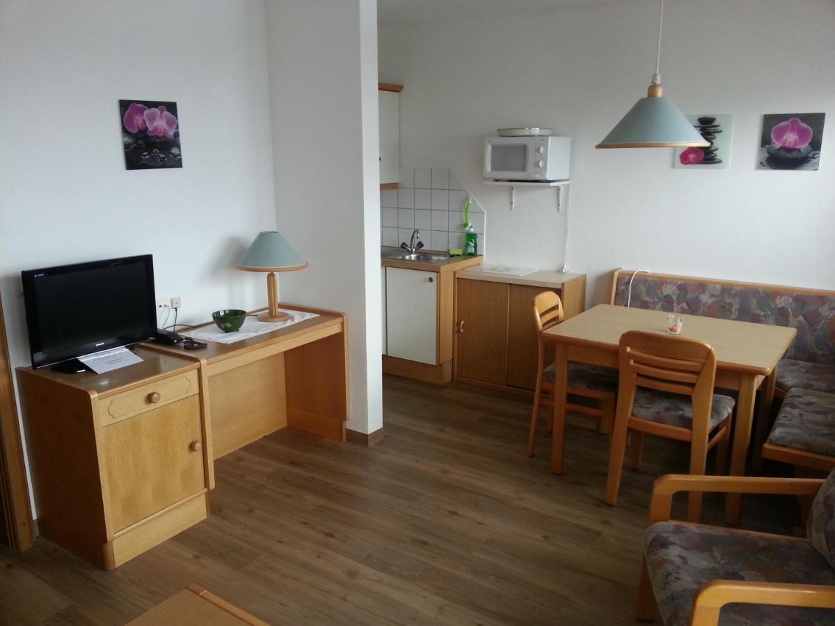 Gaestehaus Friedl Имст Экстерьер фото