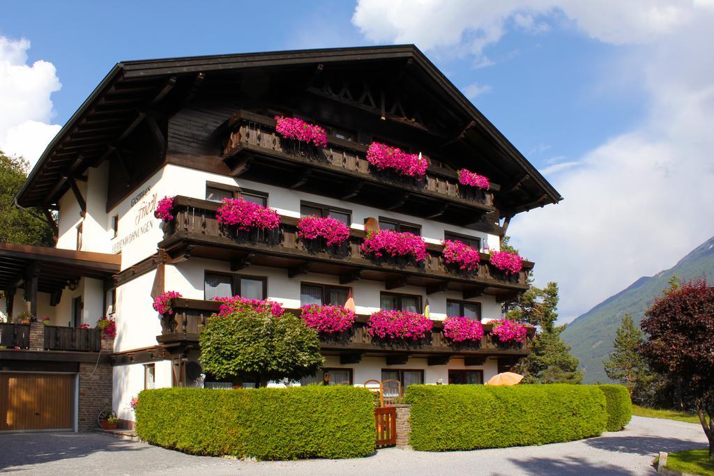 Gaestehaus Friedl Имст Экстерьер фото